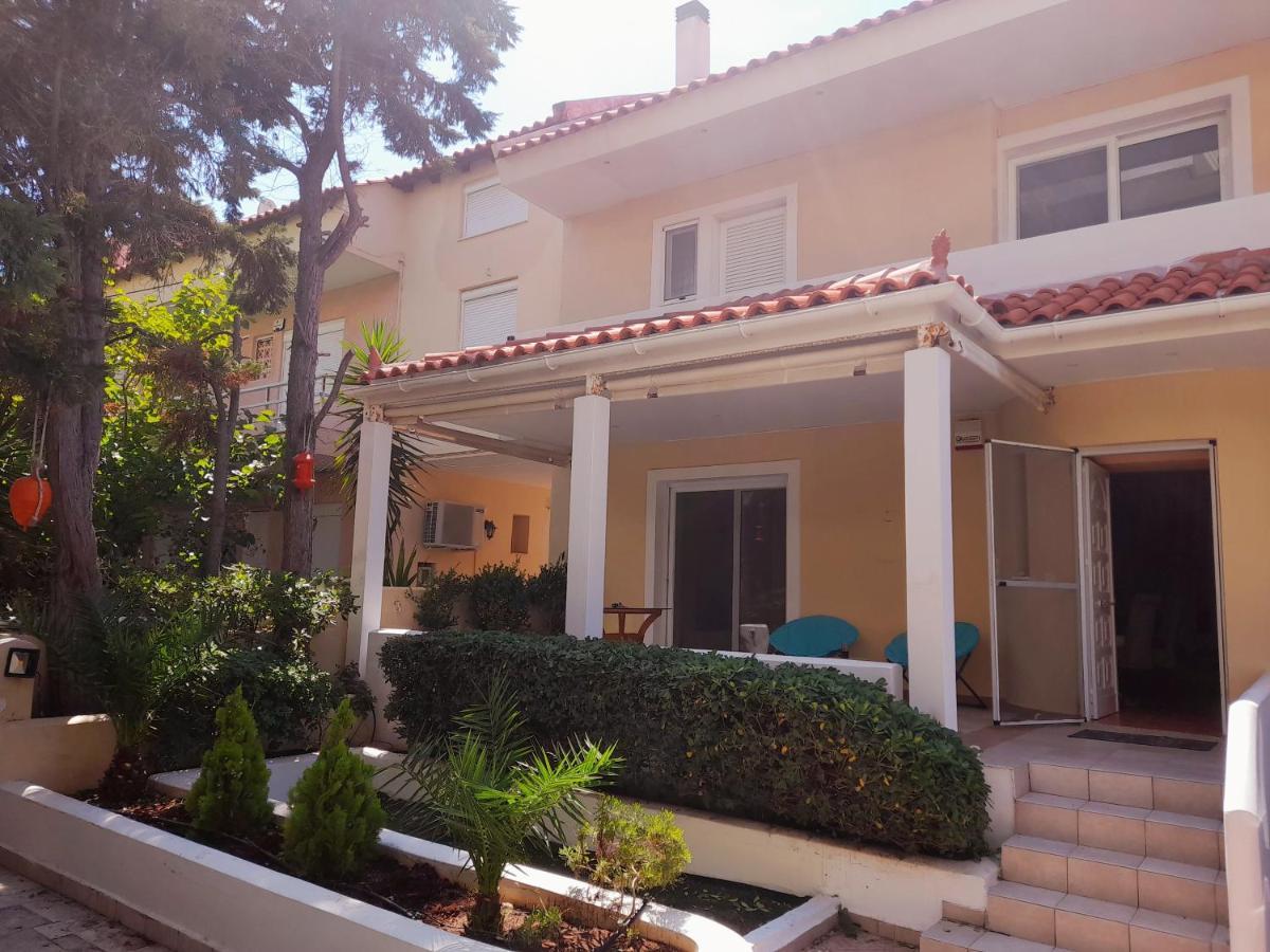 Villa Seabreeze Лоутраки Экстерьер фото